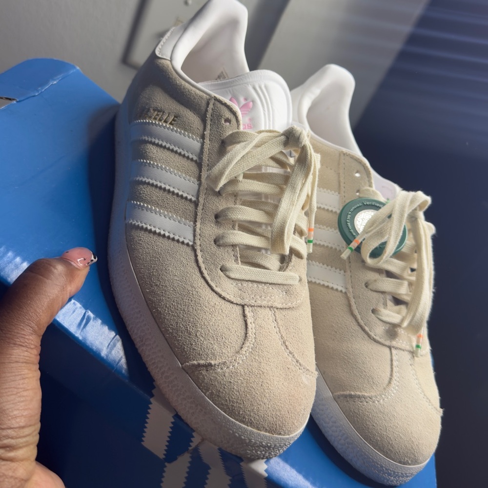 Beige Suede Sneakers with White Stripes